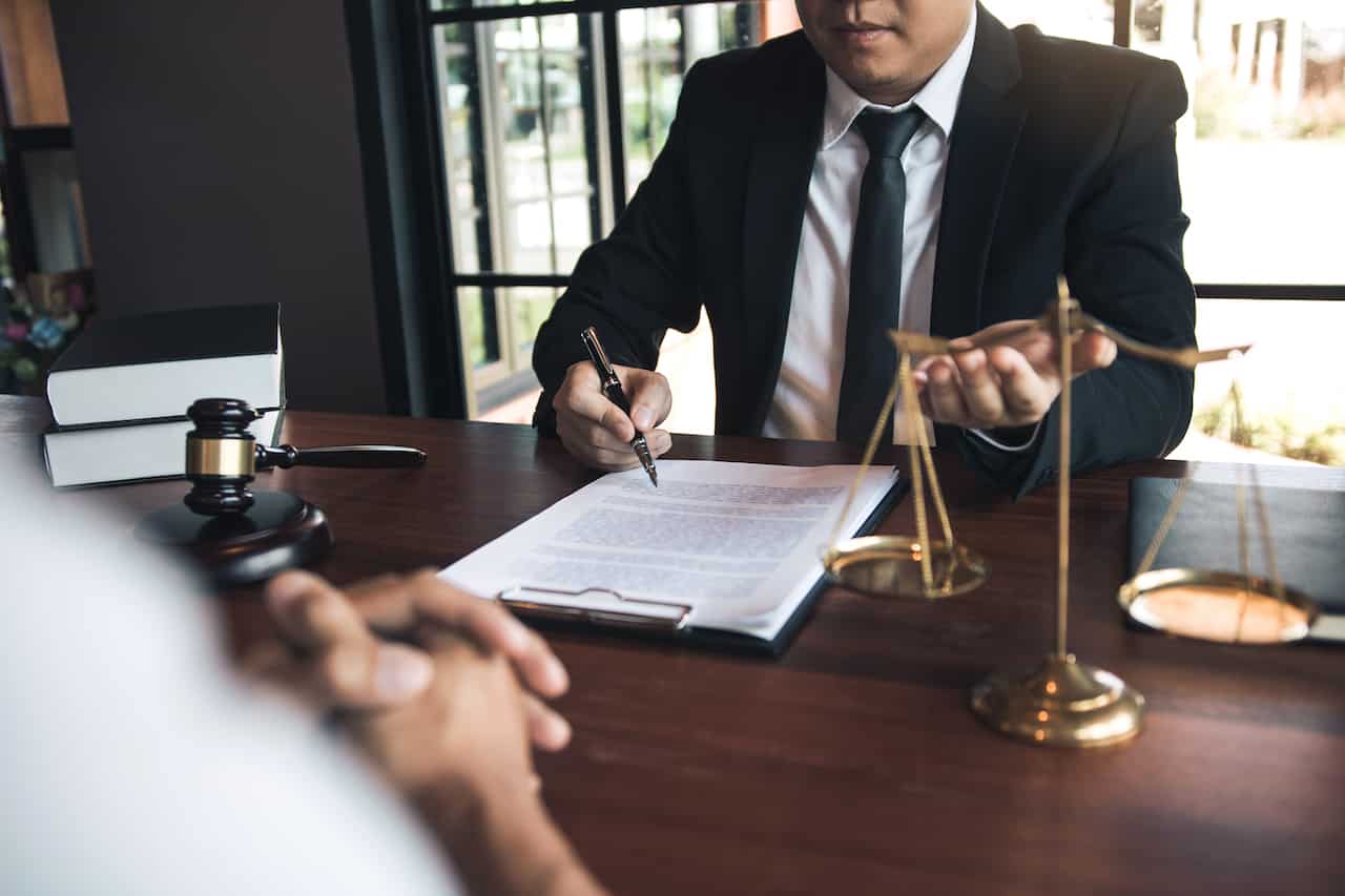 The best divorce lawyers in Orlando will make sure to ask questions about you, rather than just talk about themselves.