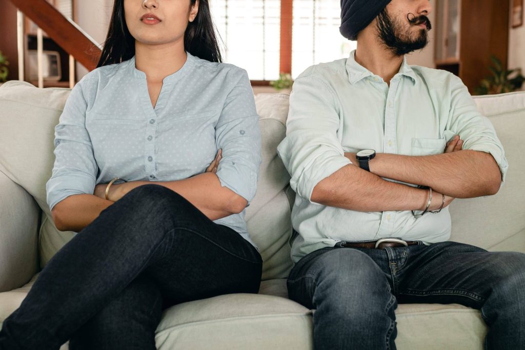 Divorce Coaching vs. Consulting: Which Do You Need?