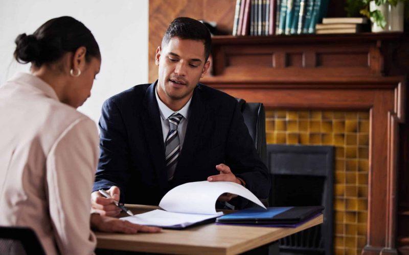 Divorce consultant talking with client
